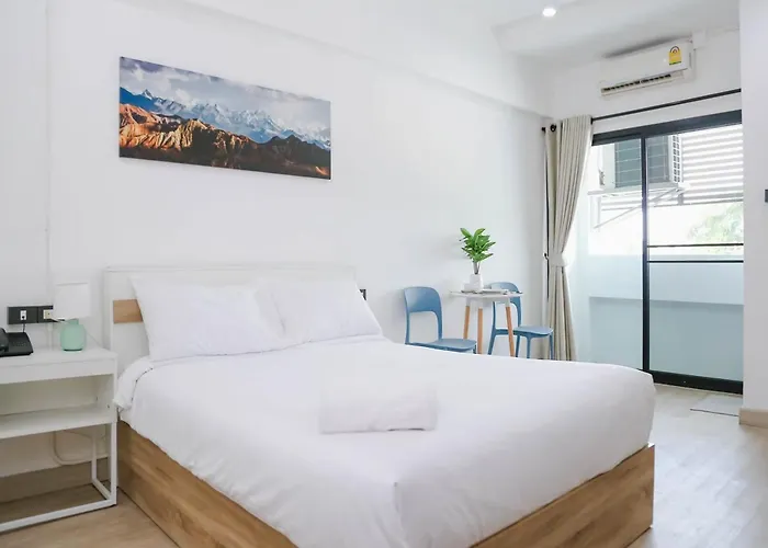 Chana Hotel Bangkok