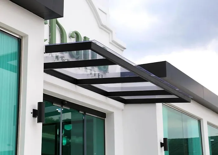 Chana Hotel